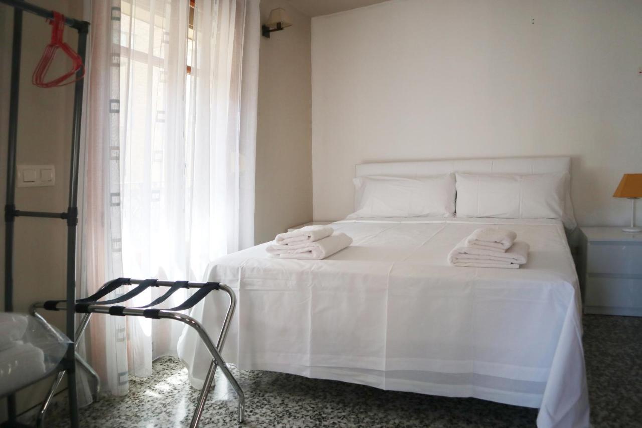 Apartamentos Calle Comercio Toledo Zewnętrze zdjęcie